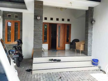 Rumah cukup luas siap huni dekat Polres Sleman