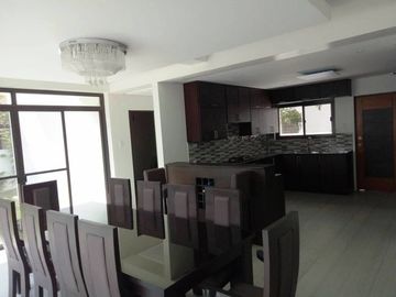 Three Storey with Five Bedrooms House and Lot for Sale in H