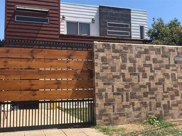 Casa en Venta en Avenida Padre Luis Querbes 2.825