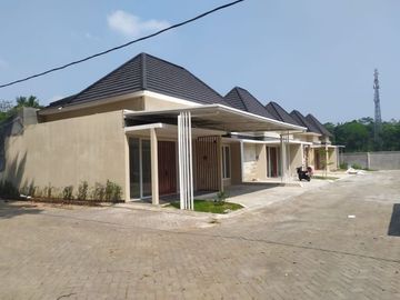 Rumah Mijen 3 menit ke Kampus Unika BSB Semarang Barat