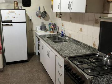 Departamento y local en VENTA Y ALQUILER sobre Alem al 1200- Monte Grande