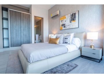 VENTA PENTHOUSE JR TIPO LOFT AMOBLADO LA LOMA 12 DE OCTUBRE