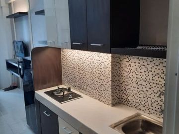 Apartemen Puncak Dharmahusada, Furnish, View city