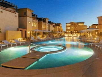 Penthouse en campo de golf, casa club y acceso al mar, en venta Cabo San Lucas.