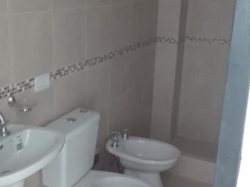Departamento 2 ambientes a estrenar - Moron Sur cercano a Av. Hipolito Irigoyen.