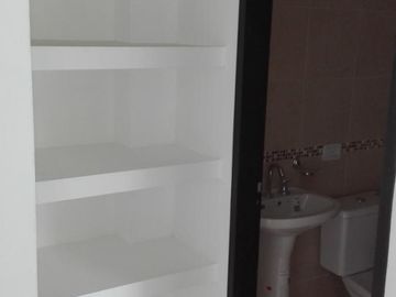 Departamento 2 ambientes a estrenar - Moron Sur cercano a Av. Hipolito Irigoyen.