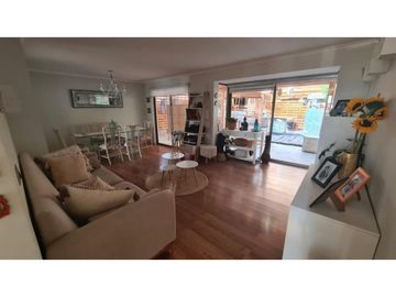 SE VENDE GRAN CASA, BARRIO ALTO MACUL