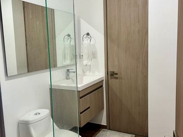 apartamento en arriendo/venta en salgar. Cod V92382