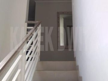 Rumah style villa gunung soputan Mahendradata denpasar