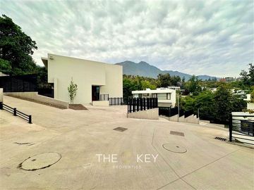 Casa en Venta en Álvaro Casanova - María Monvel