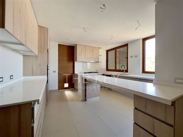 Casa en Venta en Álvaro Casanova - María Monvel