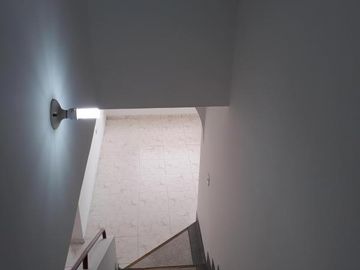 casa en venta en av. libertadores, prados ii. Cod V1388