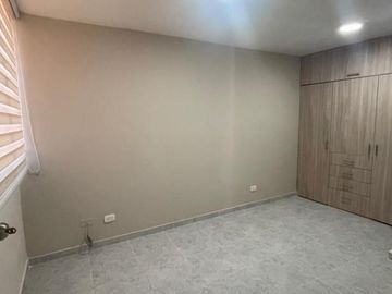 apartamento en venta en alameda del rio. Cod V102488