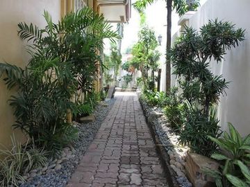 PH783 Modern​ House and Lot in Novaliches QC