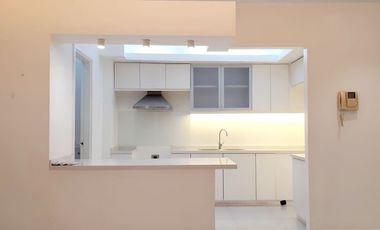 Semi Furnished 2BR with Parking in One Serendra