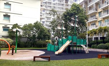 Semi Furnished 2BR with Parking in One Serendra