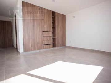 Casa con Roof Garden en Zibatá, Santiago de Querétaro Centro