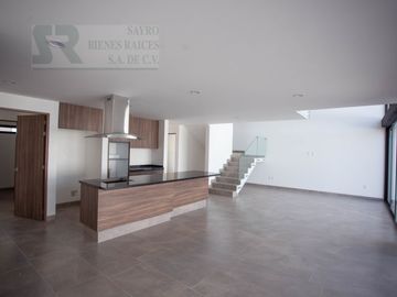 Casa con Roof Garden en Zibatá, Santiago de Querétaro Centro