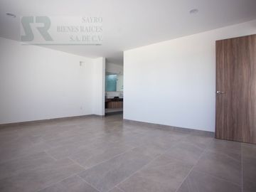 Casa con Roof Garden en Zibatá, Santiago de Querétaro Centro