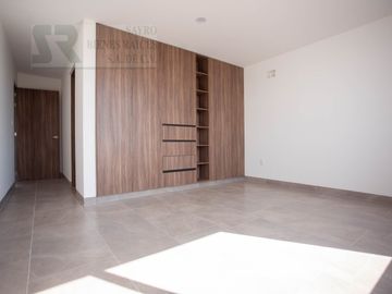 Casa con Roof Garden en Zibatá, Santiago de Querétaro Centro