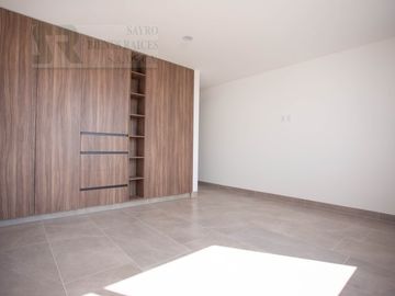 Casa con Roof Garden en Zibatá, Santiago de Querétaro Centro