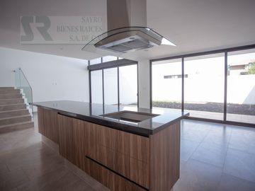 Casa con Roof Garden en Zibatá, Santiago de Querétaro Centro