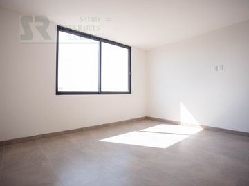 Casa con Roof Garden en Zibatá, Santiago de Querétaro Centro