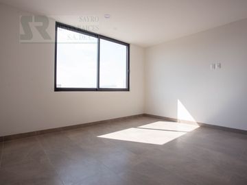 Casa con Roof Garden en Zibatá, Santiago de Querétaro Centro