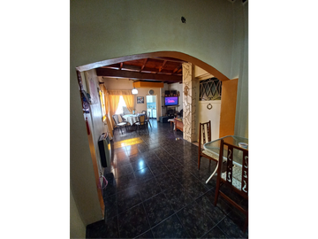 CASA VENTA CALLE FITZ ROY