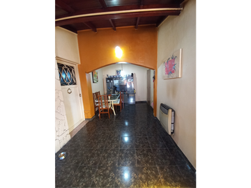 CASA VENTA CALLE FITZ ROY