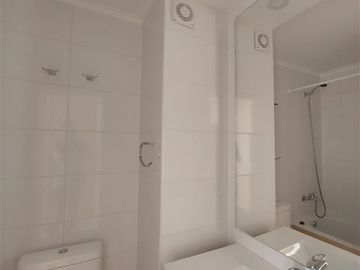 Departamento en venta de 1 dorm. en La Cisterna