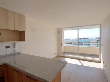 Departamento en venta de 1 dorm. en La Cisterna