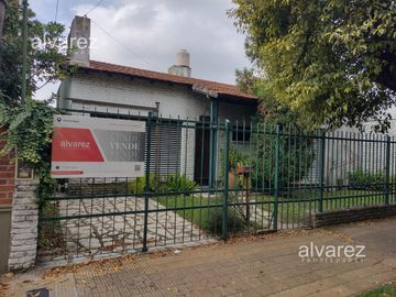 Casa - Castelar Norte