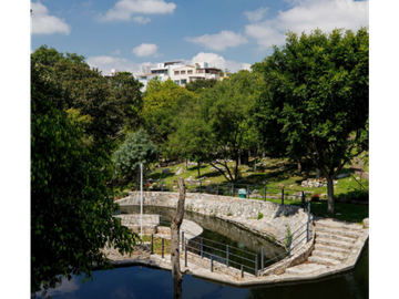 Casa En Venta En Zona Calera Con Amplias reas Verdes