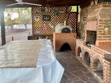 CASA DE CAMPO FRENTE AL CASCO DE LA HACIENDA DE VILLELA SLP