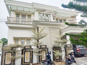 Villa Komplek Tasbi II (Jalan Setia Budi - Gagak Hitam) Medan