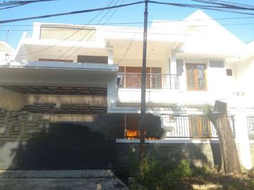 Raya Manyar Tirtoyoso