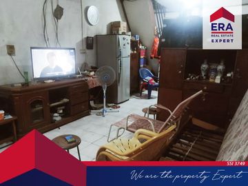 Dijual Rumah Siap Huni, Bebas Banjir, Letak Strategis