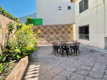 CASA EN VENTA EN CONTRY