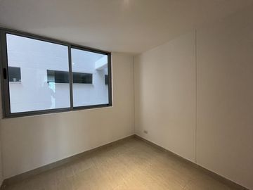 apartamento en arriendo/venta en altos de riomar. Cod V9454