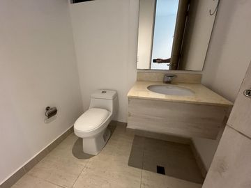 apartamento en arriendo/venta en altos de riomar. Cod V9454
