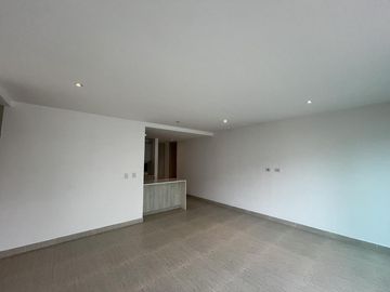 apartamento en arriendo/venta en altos de riomar. Cod V9454