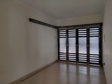 rumah murah bagus cantik cluster Btari Sumarecon Bandung