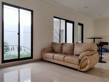rumah murah bagus cantik cluster Btari Sumarecon Bandung