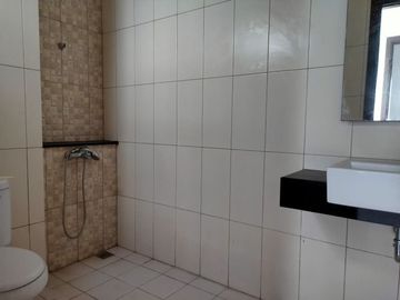 rumah murah bagus cantik cluster Btari Sumarecon Bandung