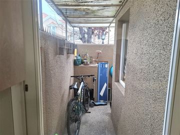 Casa en venta 4 dorm. Las Hualtatas, Padre Hurtado, Vitacura