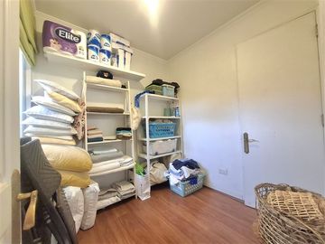 Casa en venta 4 dorm. Las Hualtatas, Padre Hurtado, Vitacura