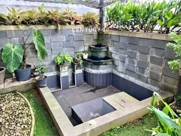 Di Jual Rumah Siap Huni Ada Kolam Renang Dekat LRT