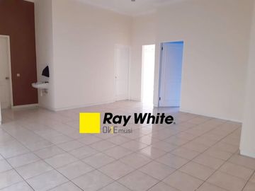 Disewa Rumah Baru Renovasi Villa Bukit Permai, Lontar, Surabaya