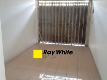Disewa Rumah Baru Renovasi Villa Bukit Permai, Lontar, Surabaya